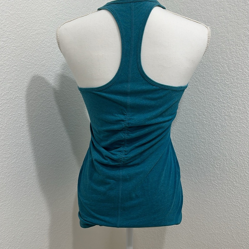 Lululemon Racerback Tank Size 8 - Picture 6 of 7